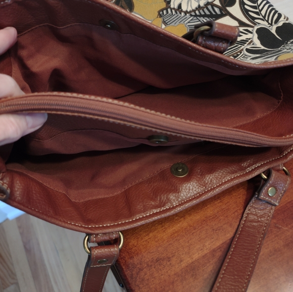 🦚 GAL Flowered Satchel - Picture 6 of 6